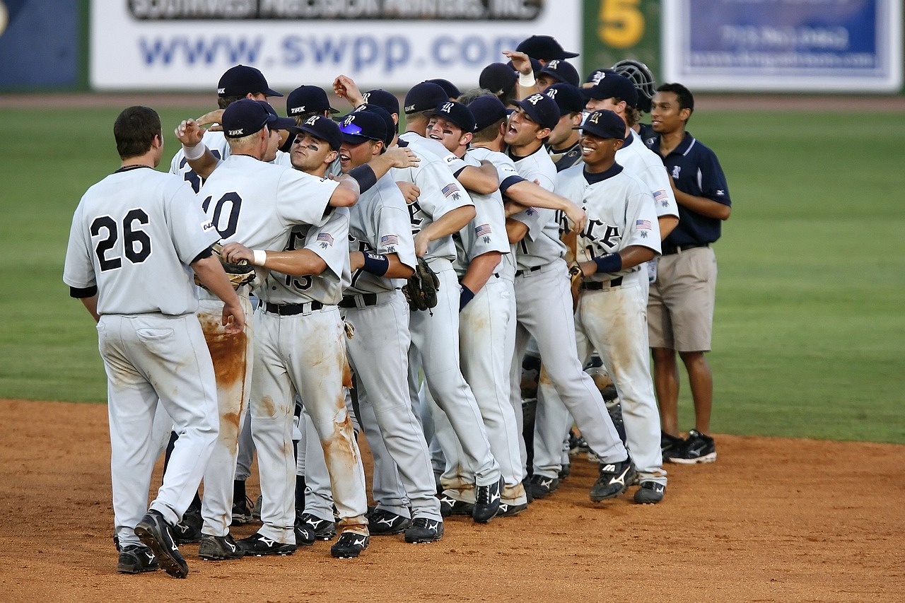 孙颖莎以4-2击败王艺迪，勇夺冠军